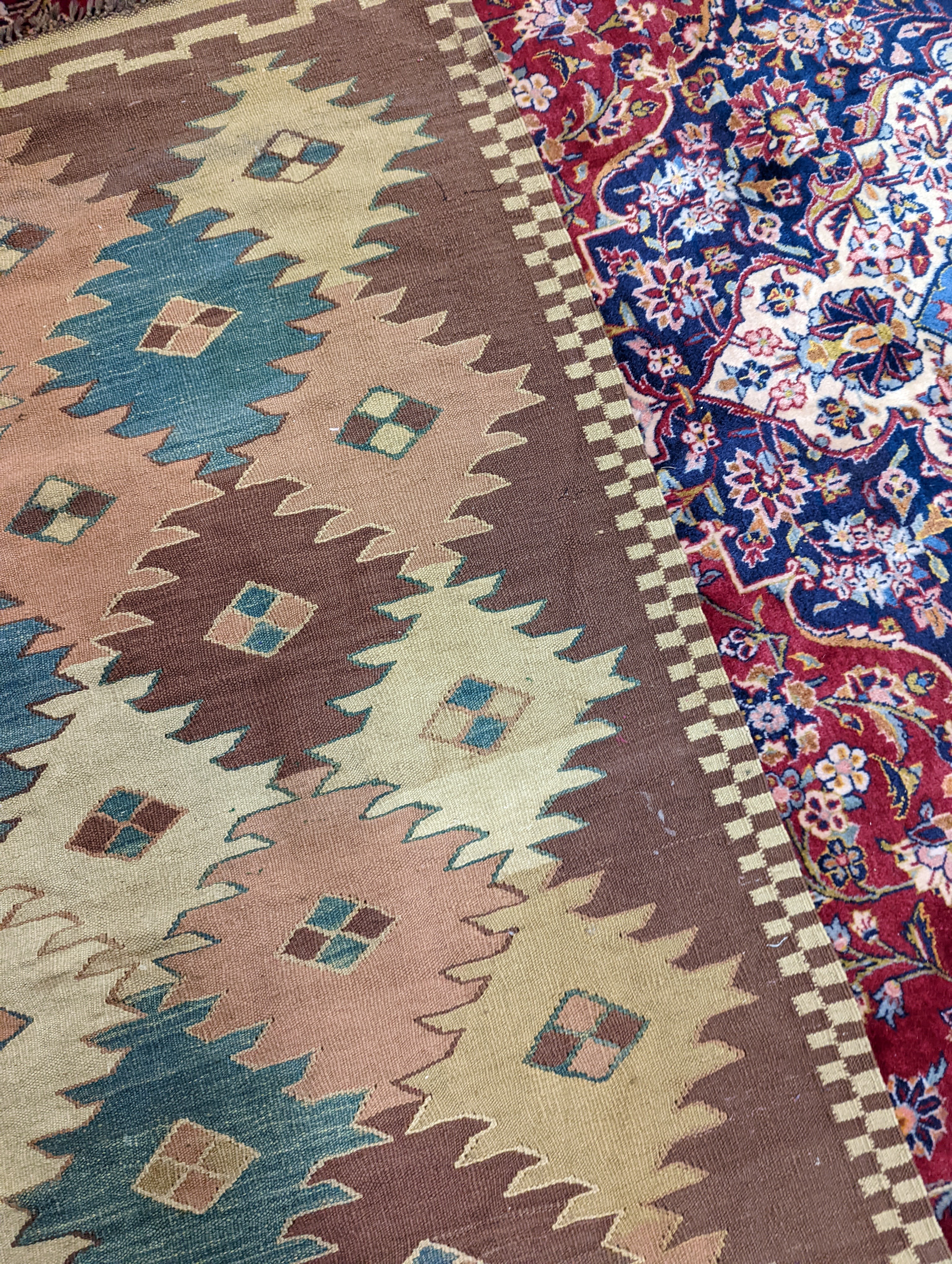 An Afghan Kelim flatweave rug, 190 x 150cm